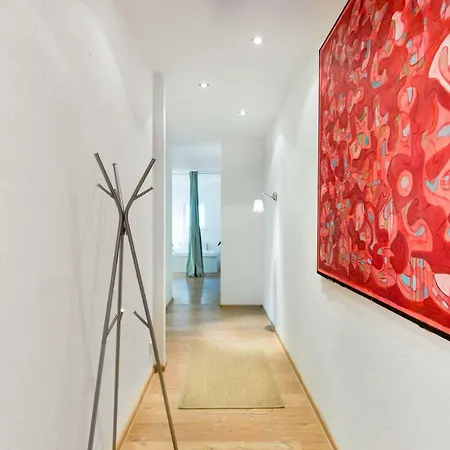 Der Schoene Ernst Berlin